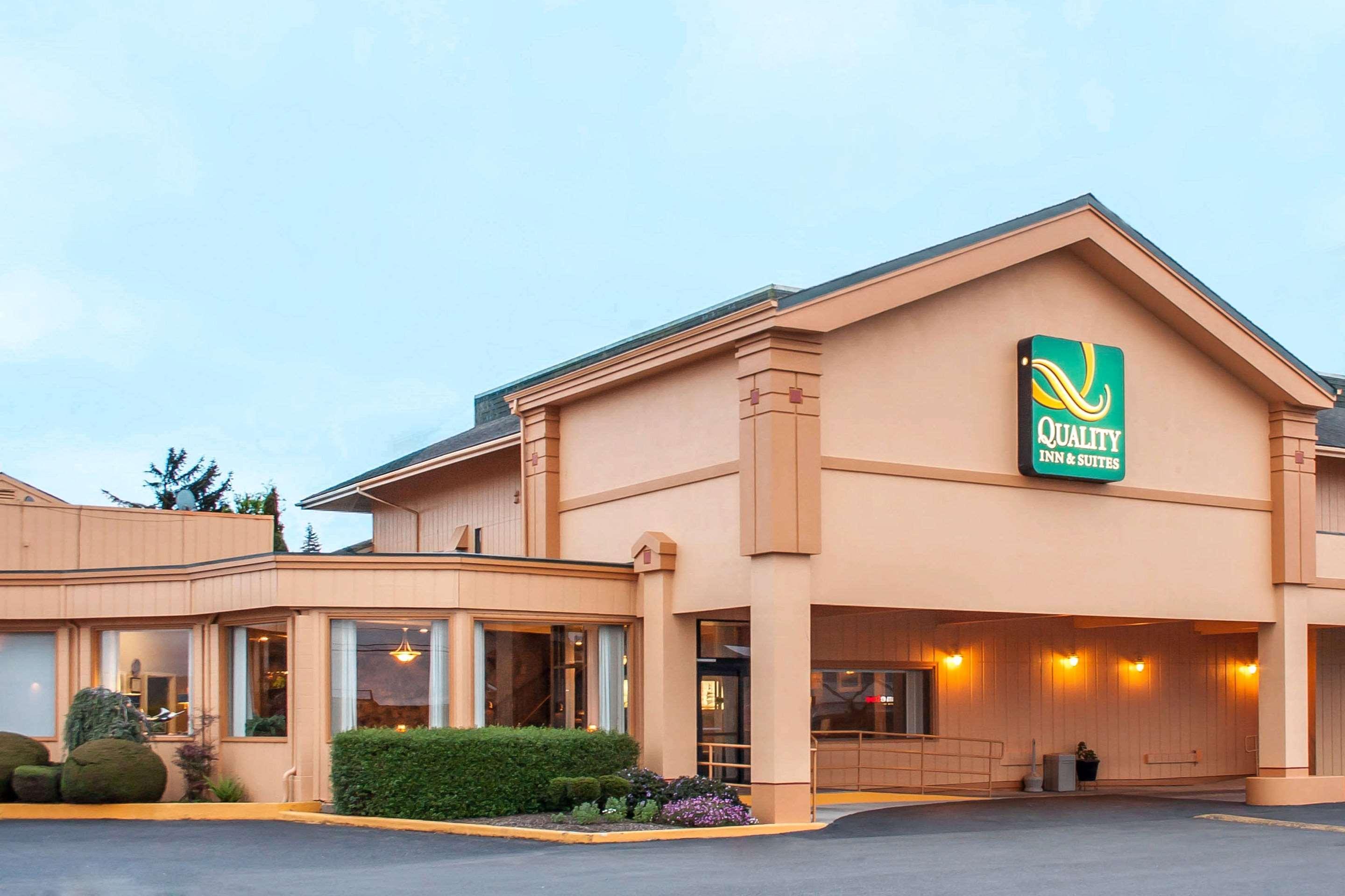 Quality Inn & Suites At Coos Bay North Bend Exterior foto